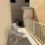 Casa La Wanda - Toscana - 2 Bedroom & Terrace Апартаменты Камайоре