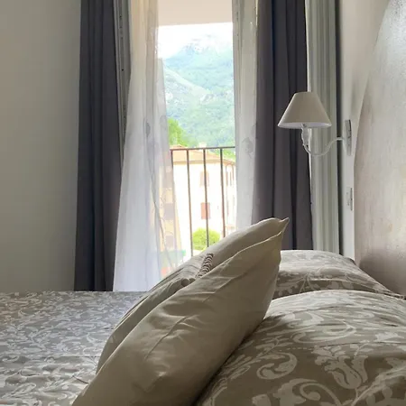 Casa La Wanda - Toscana - 2 Bedroom & Terrace * Camaiore